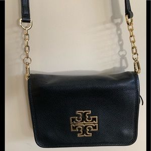 Tory Burch Black crossbody bag perfect condition